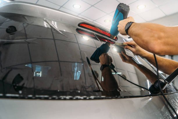 Auto Glass Repair El Monte CA - Get Windshield Repair and Replacement Services with San Gabriel Valley Mobile Auto Glass